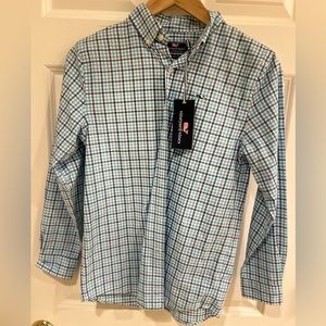 TWO Vineyard Vines Boys Size 10-12 button down dress shirts. Adorable! Brand new